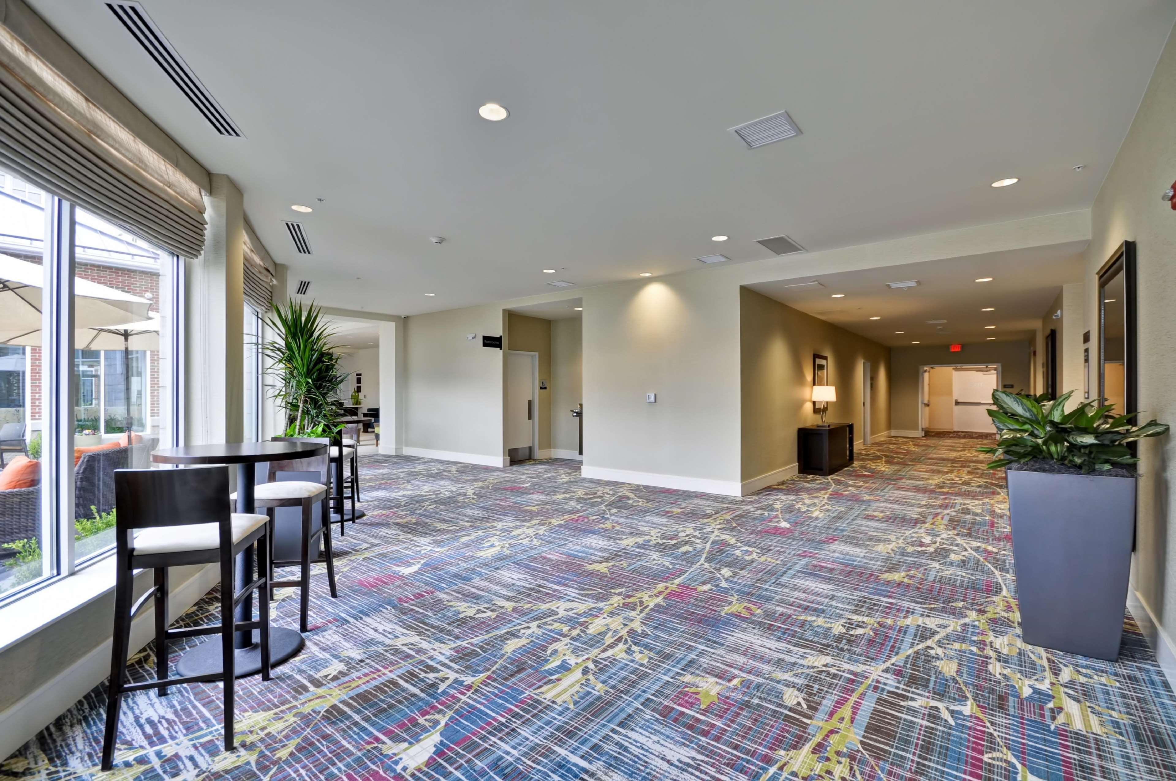Hilton Garden Inn Detroit Troy Bagian luar foto