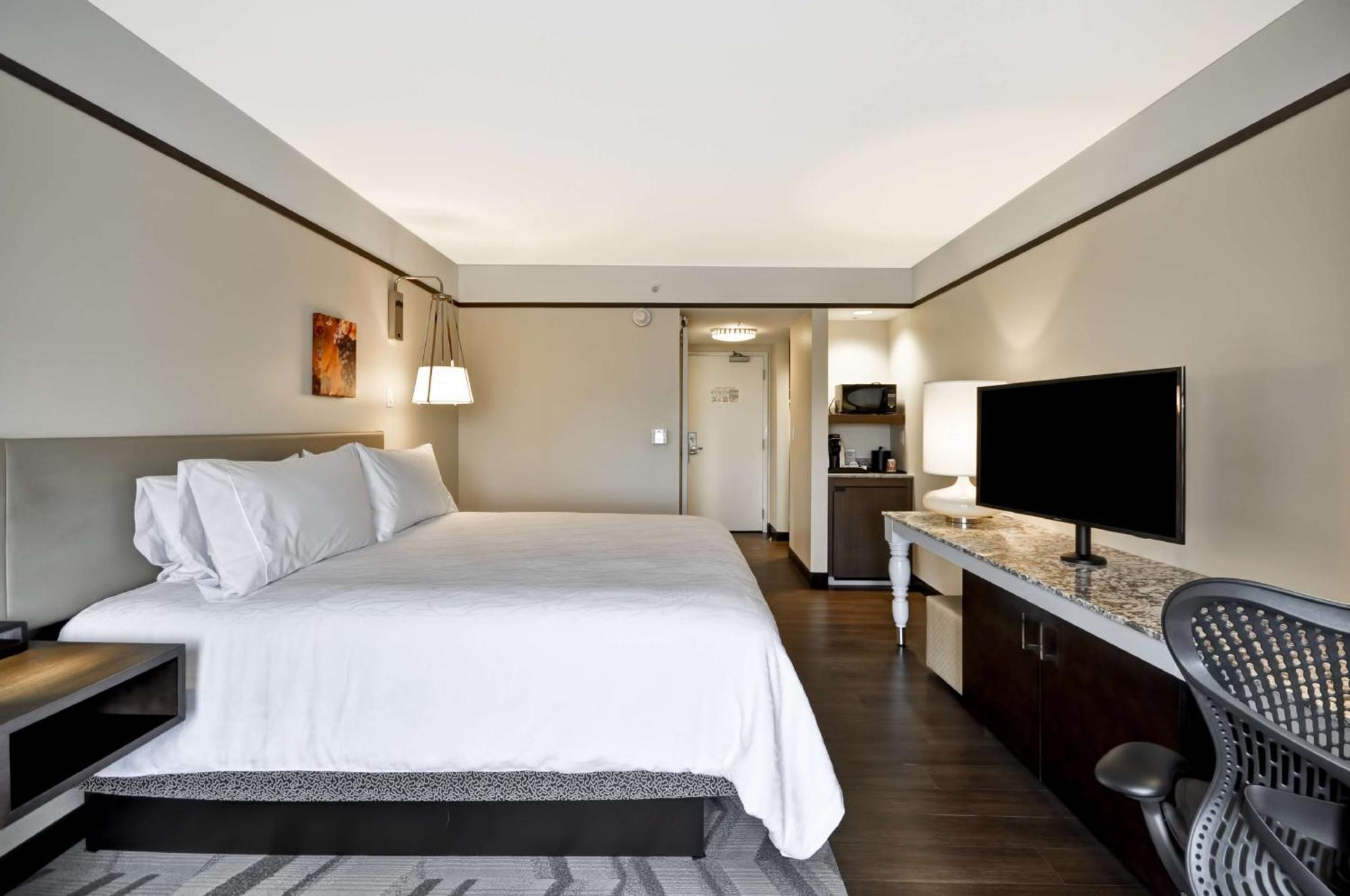 Hilton Garden Inn Detroit Troy Bagian luar foto