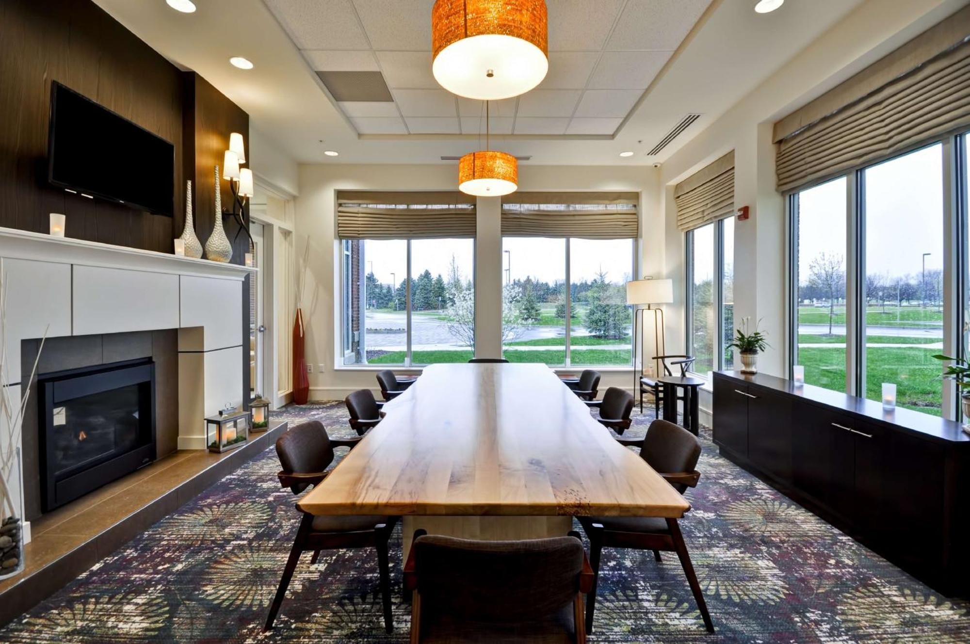 Hilton Garden Inn Detroit Troy Bagian luar foto